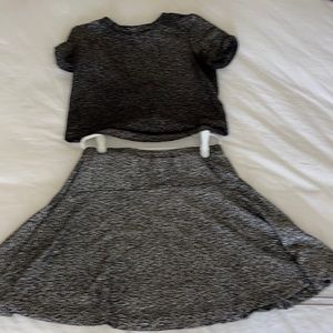 Aqua (Bloomingdales brand) girls m skirt/top silver glitter set holiday